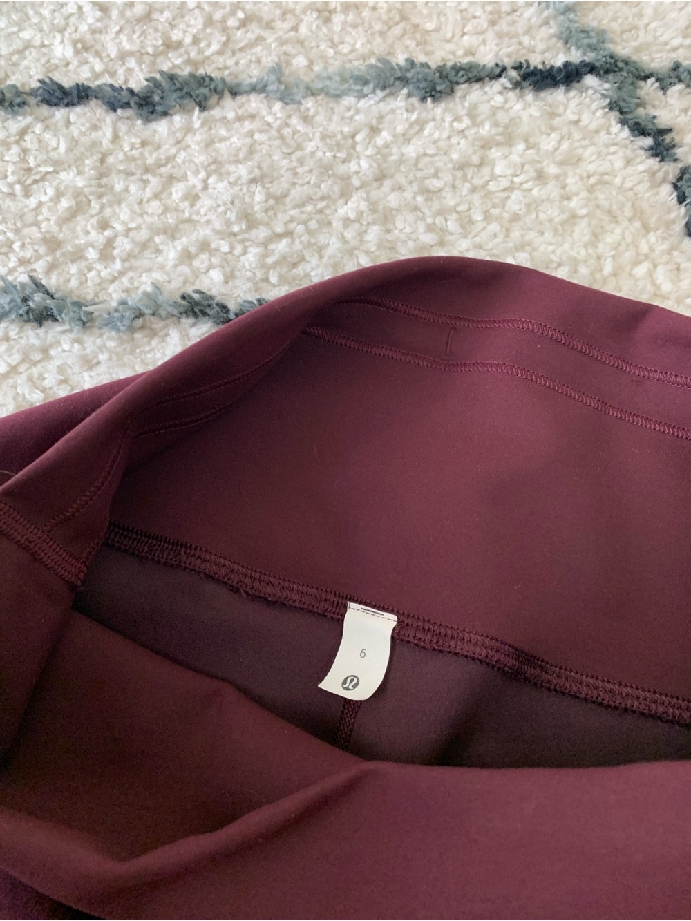 lululemon athletica Wunder Train High-Rise Maroon 8” Bike Shorts Cassis purple 6 - Picture 6 of 9